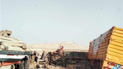 ننشر أسماء مصابي حادث تصادم سيارتين تريلا بأخرى ربع نقل في قنا 