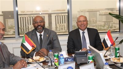 وزير النقل ونظيره السوداني يناقشان موقف التعاون مع القطاع الخاص في إدارة أصول هيئة وادي النيل