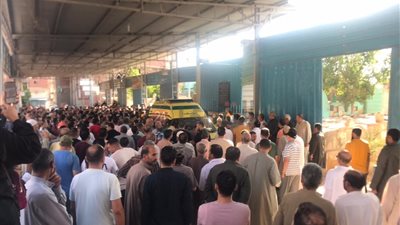 تشييع جثمان ضحية العاصفة دانيال بليبيا في مسقط رأسه بالدقهلية│صور