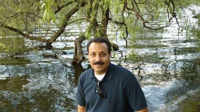 وصول جثمان الطيار كريم كامل إلى مطار القاهرة تمهيدًا لنقله للإسكندرية