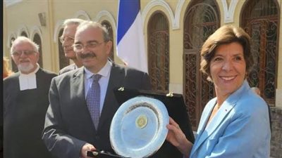 وزيرة خارجية فرنسا تزور إحدى المدارس الفرانكوفونية خلال زيارتها إلى مصر
