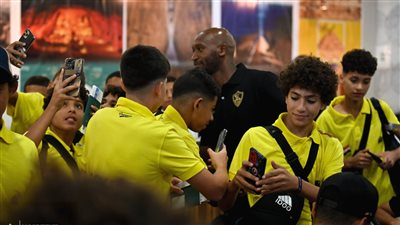 بعد 9 ساعات سفر.. بعثة الزمالك تصل إلى تنزانيا استعدادا لمواجهة أرتا سولار