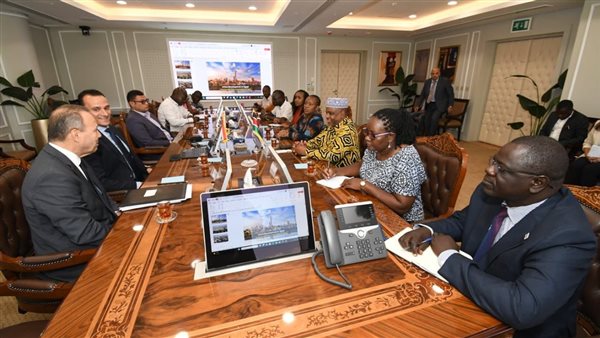 اجتماع مساعد وزير