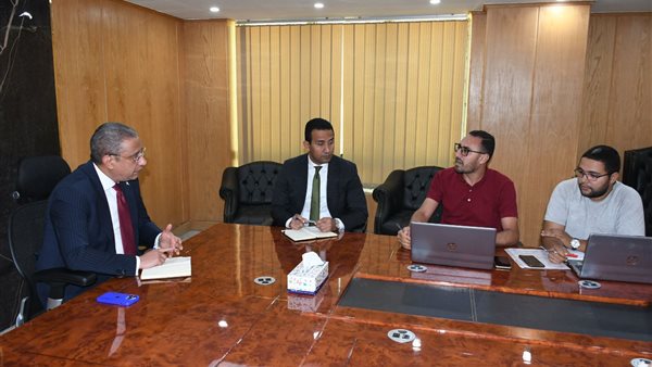 محافظ الفيوم يتابع