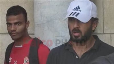 غياب النجوم عن جنازة والد الفنان محمد مهران | صور