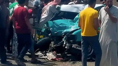 وفاة و9 مصابين.. تفاصيل انقلاب سيارة عمالة زراعية في البحيرة | بث مباشر