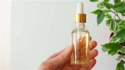 تعرف على الفوائد التجميلية لـ حمض الهيالورونيك 