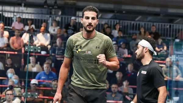 مازن هشام لاعب الإسكواش