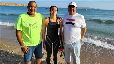 جميلة علي تحقق ذهبية 4 كيلو سباحة مونو بدورة ألعاب البحر المتوسط الشاطئية