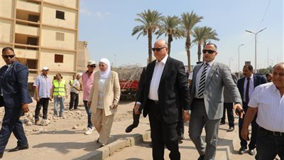 محافظ القاهرة يتفقد أعمال تطوير المنطقة التاريخية بنطاق القلعة وميدان السيدة عائشة