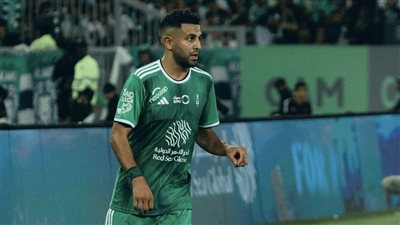 وجبة في مطعم شهير.. القصة الكاملة لتسمم رياض محرز بـ السعودية