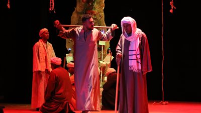 في مهرجان مسرح الهواة.. القيد يتناول قضايا الثأر والزواج والميراث في الصعيد