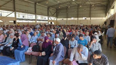 وسط إقبال كبير.. الإسكان تجري القرعة العلنية لـ 261 قطعة أرض مقابر بالعاشر من رمضان 