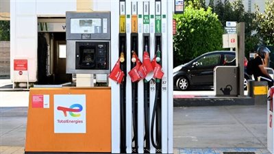 فرنسا تعتزم بيع الوقود بأقل من سعره بهدف احتواء التضخم