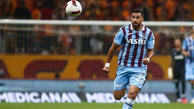  تريزيجيه يساهم في فوز طرابزون سبور بثلاثية نظيفة على بشكتاش في الدوري التركي