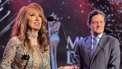 تكريم هدى حداد شقيقة فيروز في حفل الموريكس دور عن مسيرتها الفنية