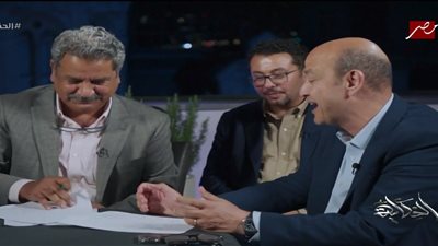 كأغلى مذيع عربي.. عمرو أديب يجدد تعاقده مع mbc مصر