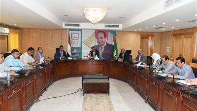 محافظ الفيوم يتابع استعدادات استقبال العام الدراسي الجديد