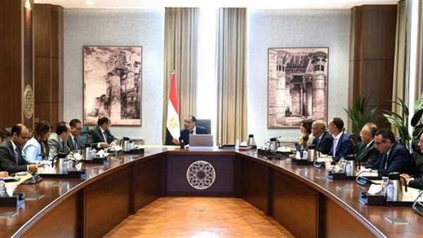 اجتماع الدكتور مصطفى