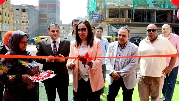 افتتاح معرض أهلا