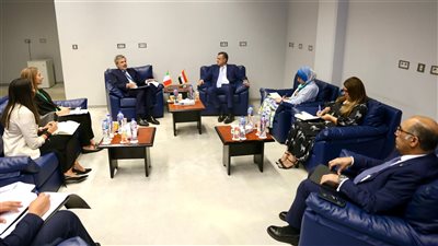 وزير السياحة يناقش مع سفير إيطاليا بالقاهرة استعدادات افتتاح المتحف اليوناني الروماني بالإسكندرية