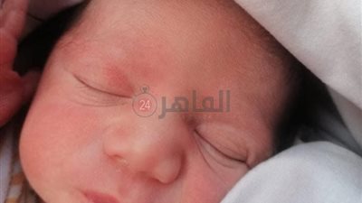 العثور على طفل حديث الولادة داخل منزل مهجور في شبين القناطر 