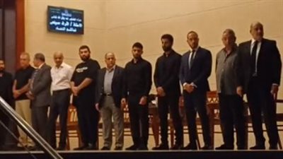 بدء عزاء الفنان أشرف مصيلحي في مسجد المشير طنطاوي | بث مباشر