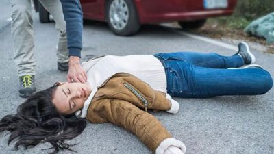 النساء المعرضات للسكتات القلبية بالأماكن العامة أقل حصولا على المساعدة من المارة | دراسة