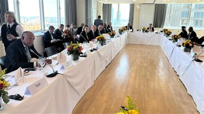 وزير الخارجية يشارك في غداء عمل يستضيفه المستشار الألماني حول مستقبل النظام متعدد الأطراف 