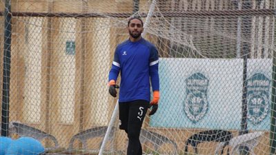 فاركو يتعاقد مع الحارس المصري الإيطالي فارس السيد