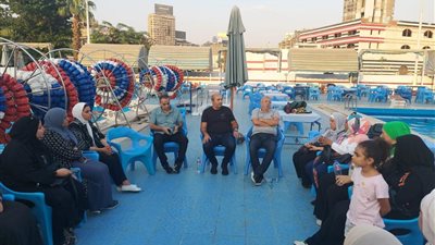 هاني العتال يلتقي أعضاء الزمالك خلال جولة انتخابية بالنادي | صور 