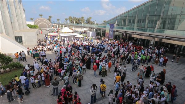 احتفالية العلوم بمكتبة