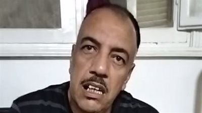 شخص يستغيث من نجل مالك عقار ببولاق الدكرور: عاوز يديني 10 آلاف جنيه ويمشيني من شقتي | بث مباشر