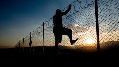 بعد قضائه 22 عاما.. رجل يهرب من السجن يوم الإفراج عنه