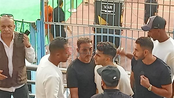 زيزو في ملعب الدفاع