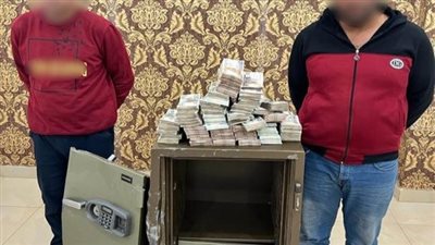 حبس شخصين تسللا لفيلا بالشروق وسرقا أوراقا ومستندات من خزينة مالكها