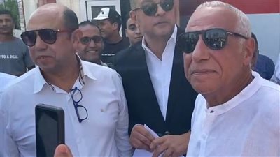 حسين لبيب: تراث ودولاب كؤوس الزمالك اتسرق.. وعقود لاعبي الزمالك أكبر من الأهلي