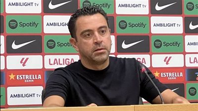 تشافي: مباراة اليوم كانت مذهلة والانتصار طعمه جيد جدا