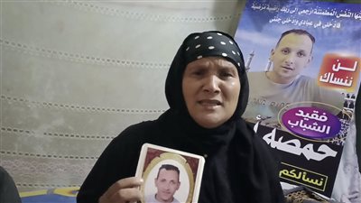 أسرة سائق توكتوك صدمته سيارة أثناء هروبه من لصوص: كان بارًا بينا وبيدافع عن أكل عيشه