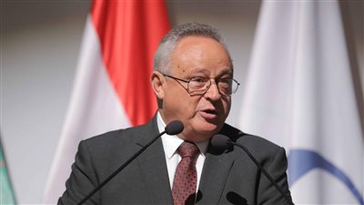 مدير مكتبة الإسكندرية: من دور الشعوب تحمل التحديات