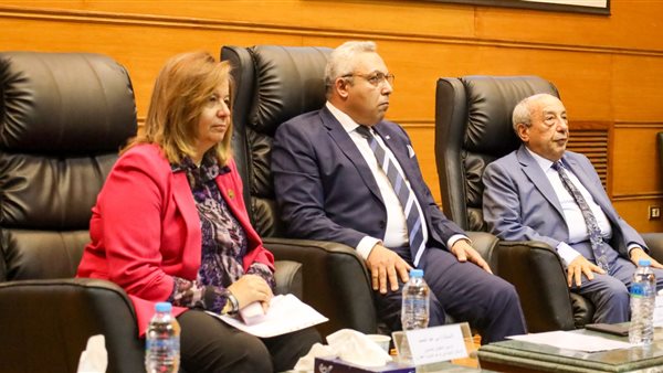 نقيب المهندسين خلال