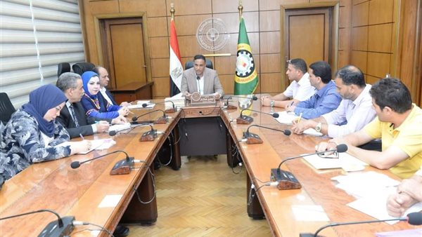 اجتماع أعضاء اللجنة