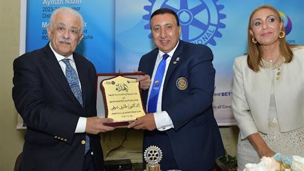 تكريم الدكتور طارق