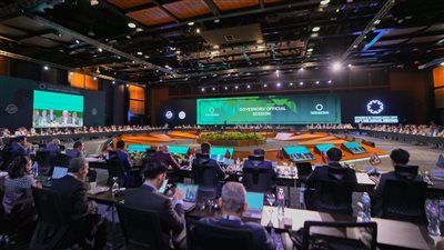 انضمام أعضاء جدد لـ البنك الآسيوي للاستثمار.. من هم؟