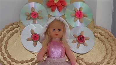 احتفالًا بالمولد النبوي.. البيئة تصنع عروسة المولد من مكونات صديقة للبيئة