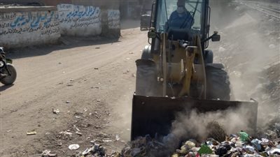 خلال أسبوعها الأول.. مبادرة بلغني تستجيب لشكوى مواطن بشأن تراكم القمامة بقنا