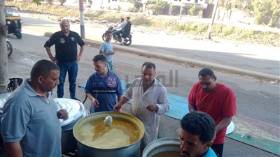 بوجبات فول نابت وشعرية وأرز بلبن.. قرية البصراط بالدقهلية تحتفل بذكرى المولد النبوي