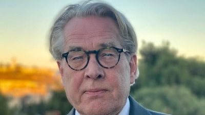  المنسق الأممي للسلام بالشرق الأوسط: على إسرائيل وقف الاستيطان وتفكيك البؤر الاستيطانية فورًا