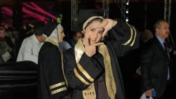 الطبيبة المتوفاة