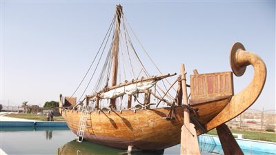 متحف السويس القومي يعلن عرض مجموعة من المخربشات الأثرية | صور